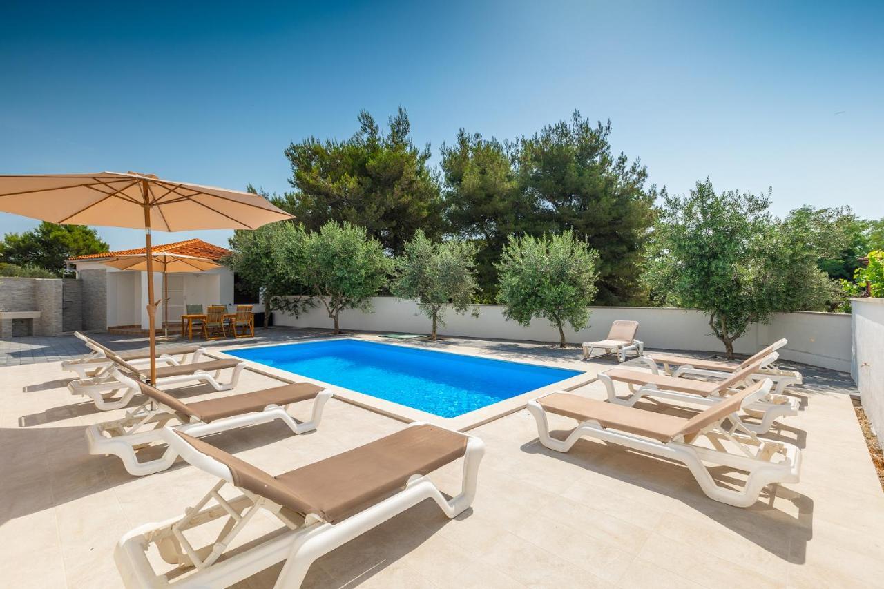 Apartments Medulin 2217 Dış mekan fotoğraf