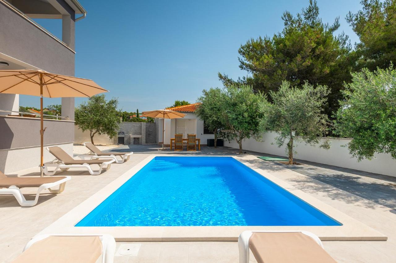 Apartments Medulin 2217 Dış mekan fotoğraf