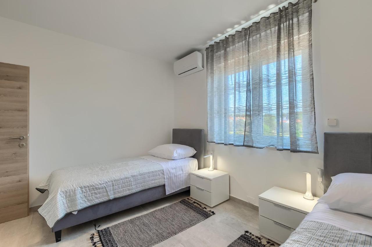 Apartments Medulin 2217 Dış mekan fotoğraf