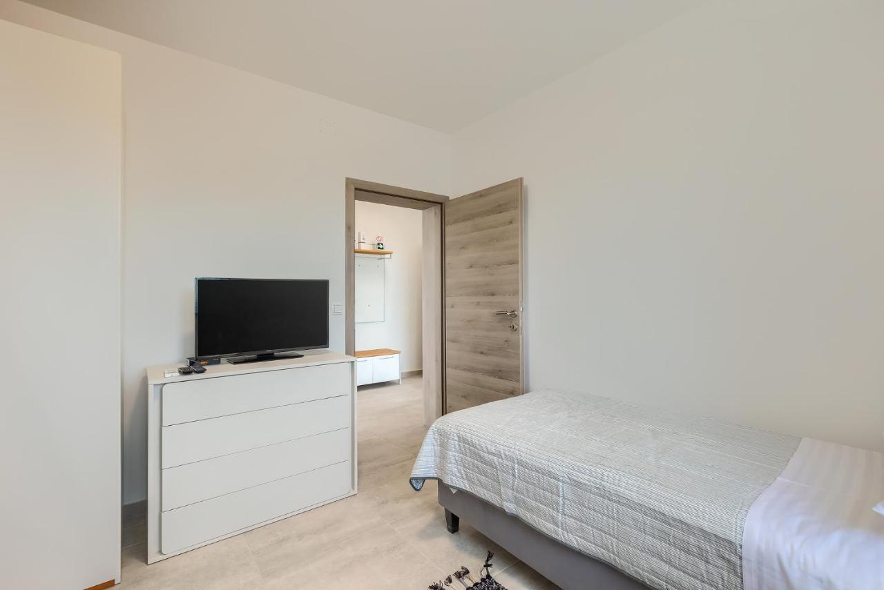 Apartments Medulin 2217 Dış mekan fotoğraf