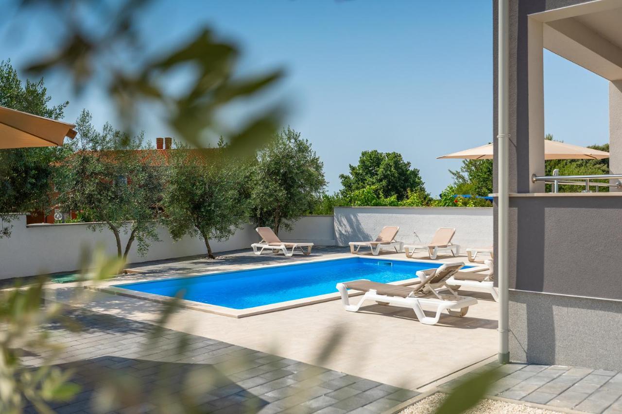 Apartments Medulin 2217 Dış mekan fotoğraf