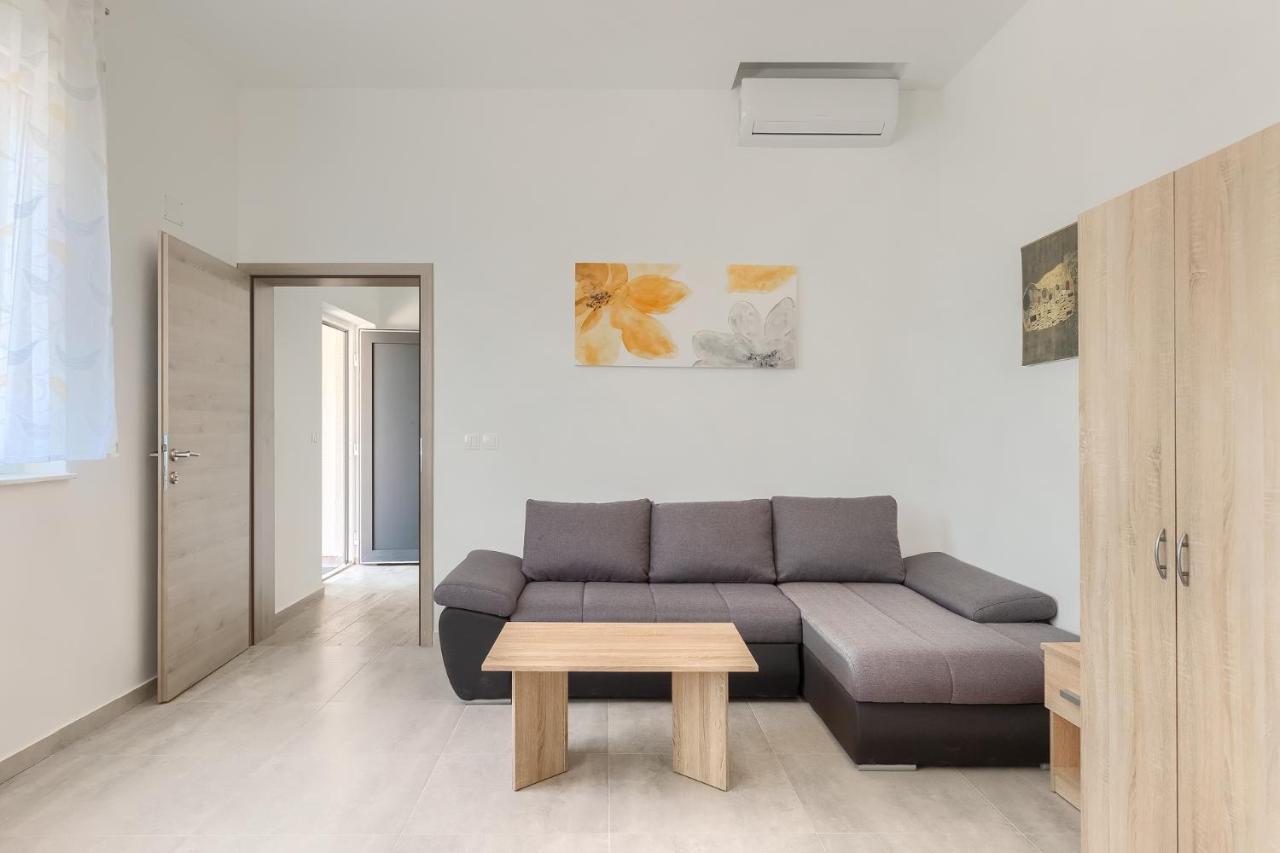 Apartments Medulin 2217 Dış mekan fotoğraf