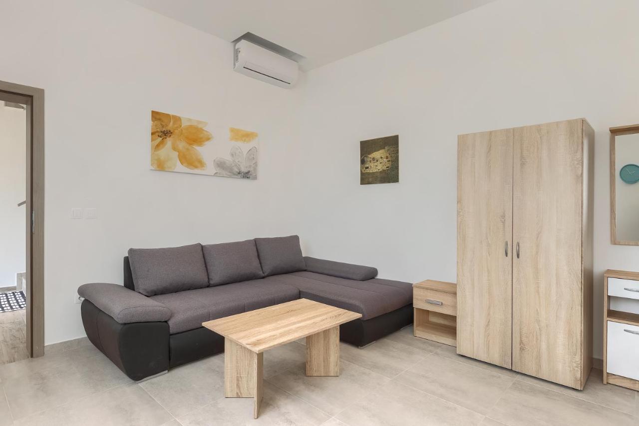 Apartments Medulin 2217 Dış mekan fotoğraf