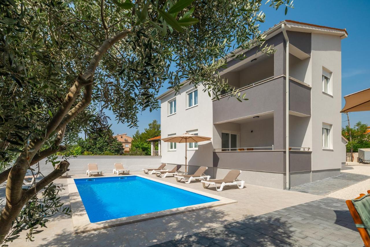 Apartments Medulin 2217 Dış mekan fotoğraf