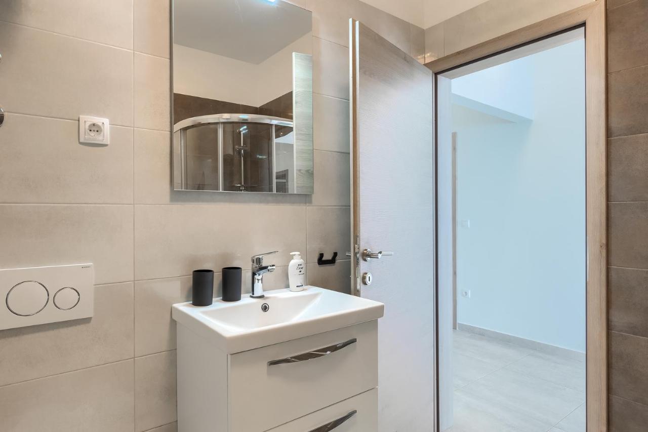 Apartments Medulin 2217 Dış mekan fotoğraf